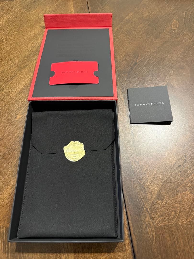 iPhone15ProMax ブルーリンホワイトBONAVENTURAケース