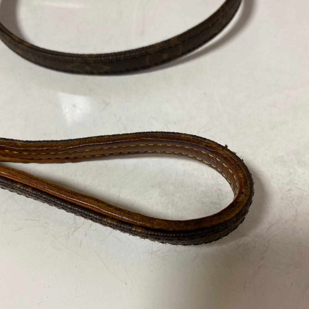 LOUIS VUITTON ブラウンレザーリード 箱付き
