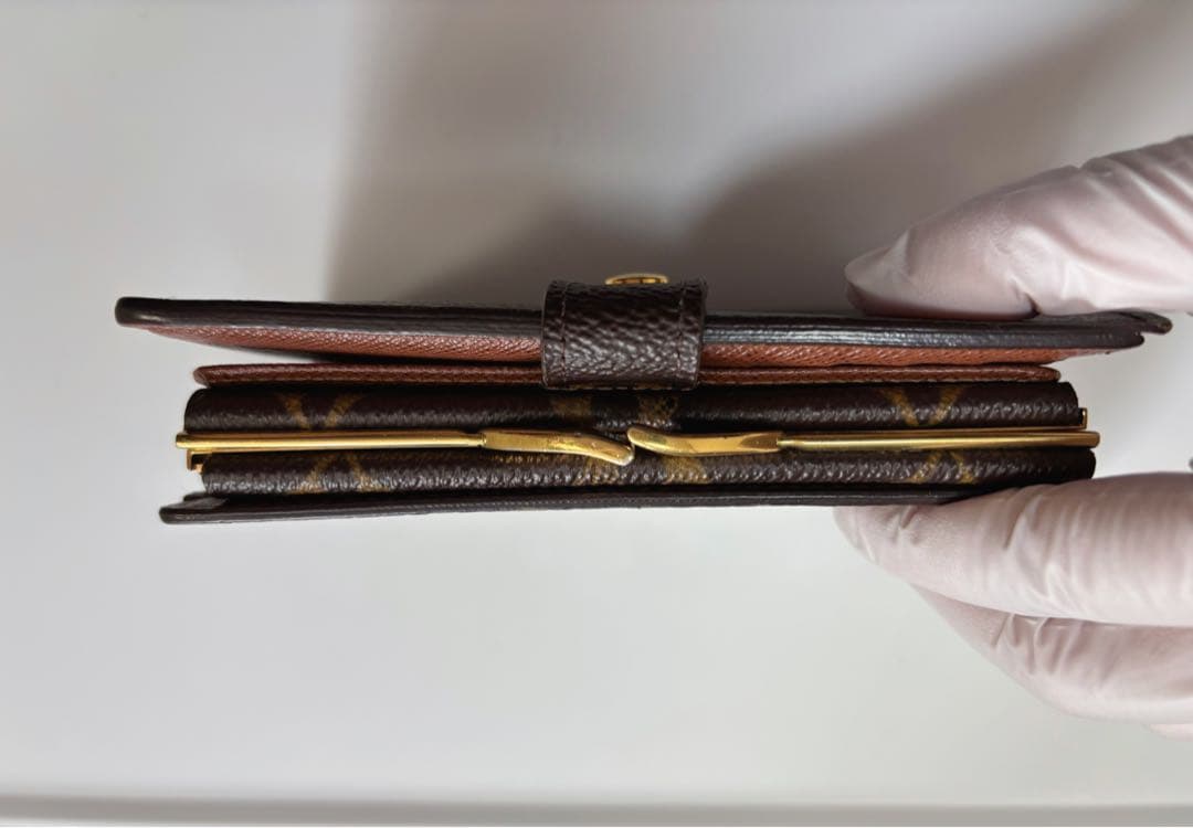 に*お様 Louis Vuitton モノグラム 二つ折り財布