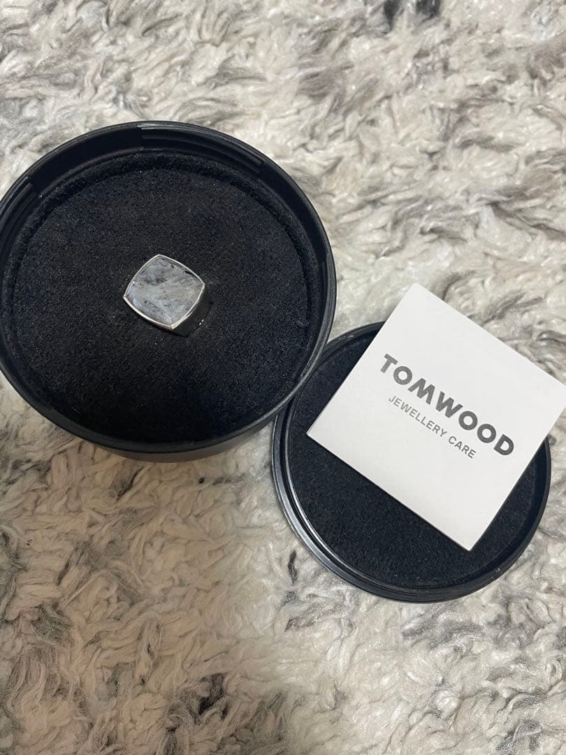 トムウッド/ラルビカイト/クッション/サイズ58(約18号)