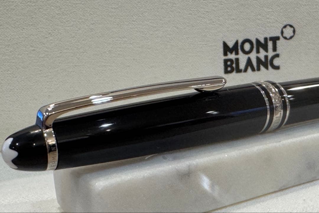 【極美品】モンブラン マイスター・シュテュック P163ローラーボール＋リフィル