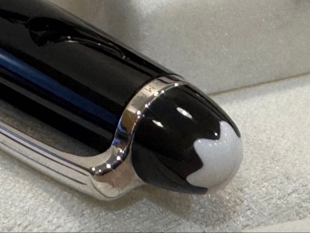 【極美品】モンブラン マイスター・シュテュック P163ローラーボール＋リフィル