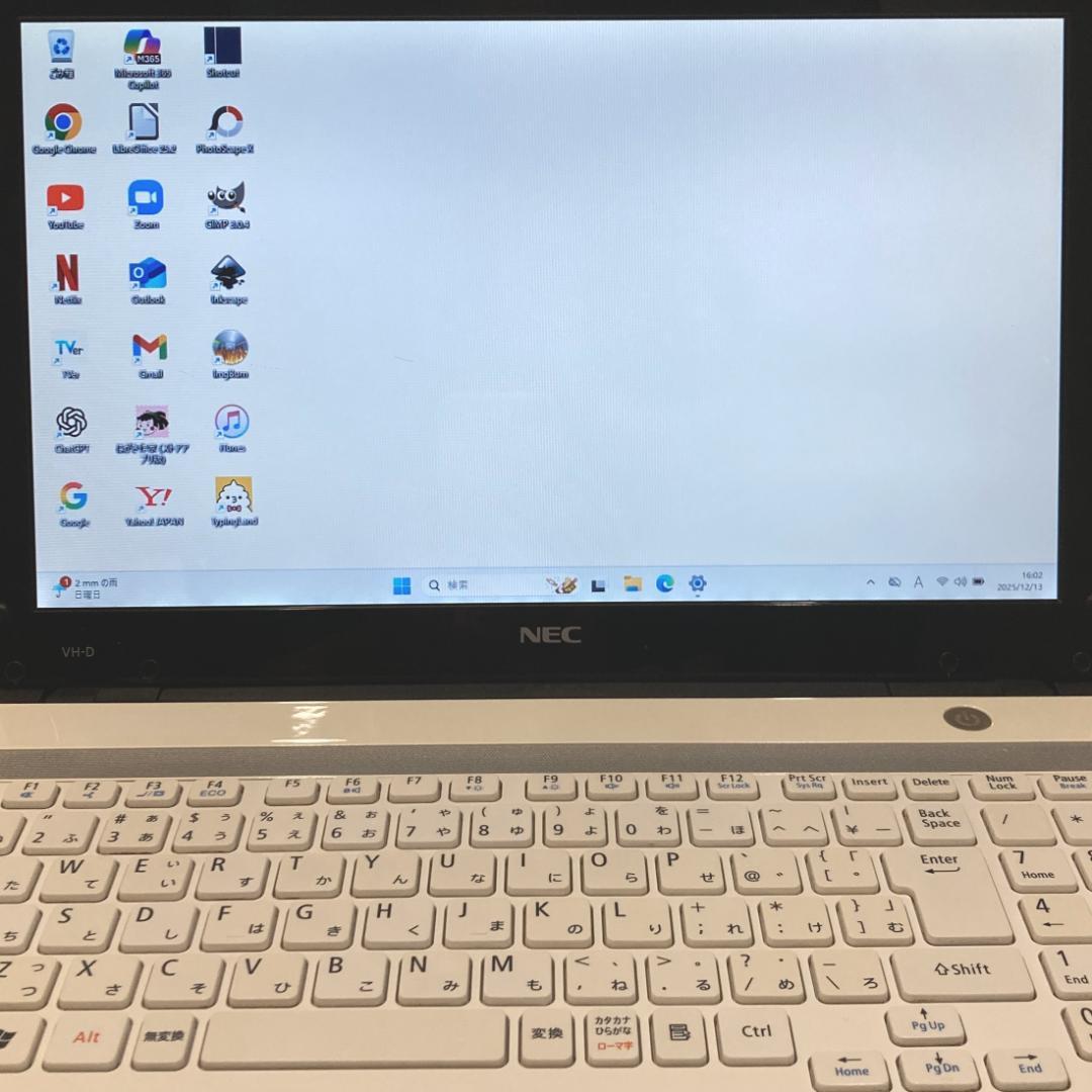 初心者✨超速&SSD・カメラ・DVD✨白✨すぐ使えるノートパソコン◇T419-3