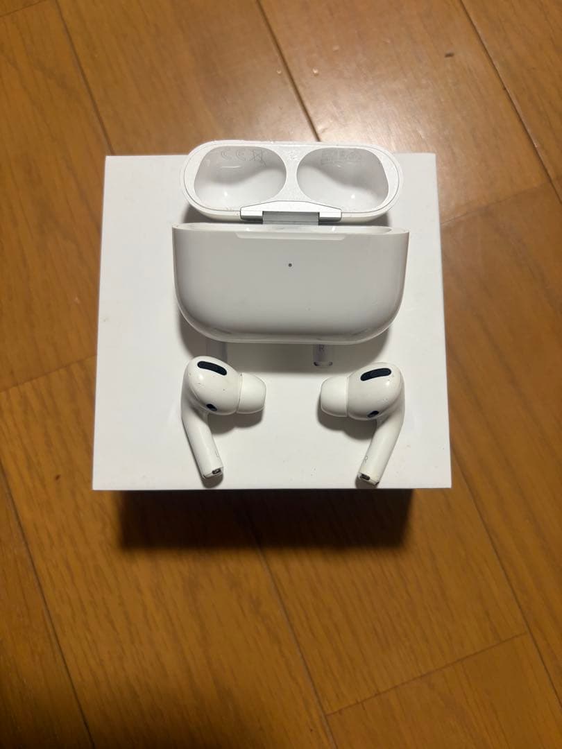 AirPods Pro2 本体 充電ケース付き