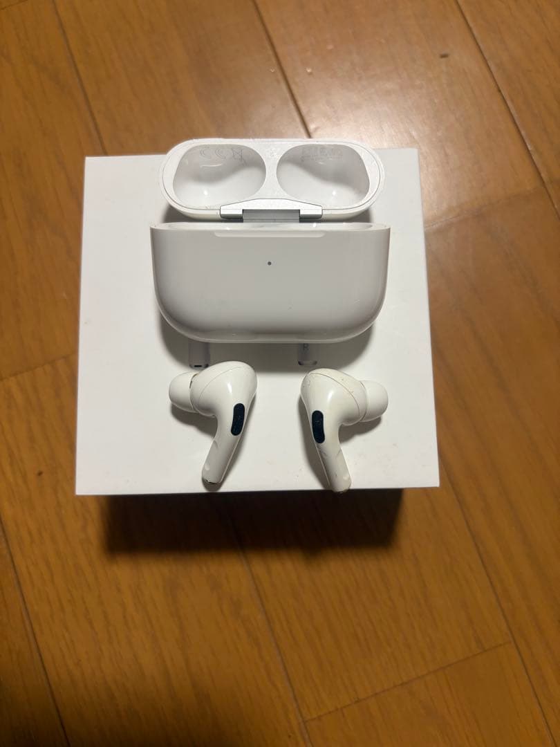 AirPods Pro2 本体 充電ケース付き