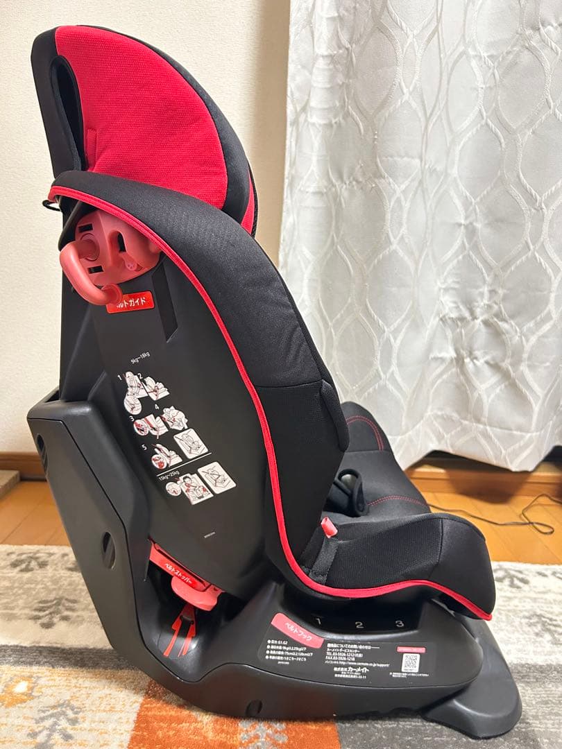 【美品】エールベベ スイングムーンプレミアムS ジュニアシート