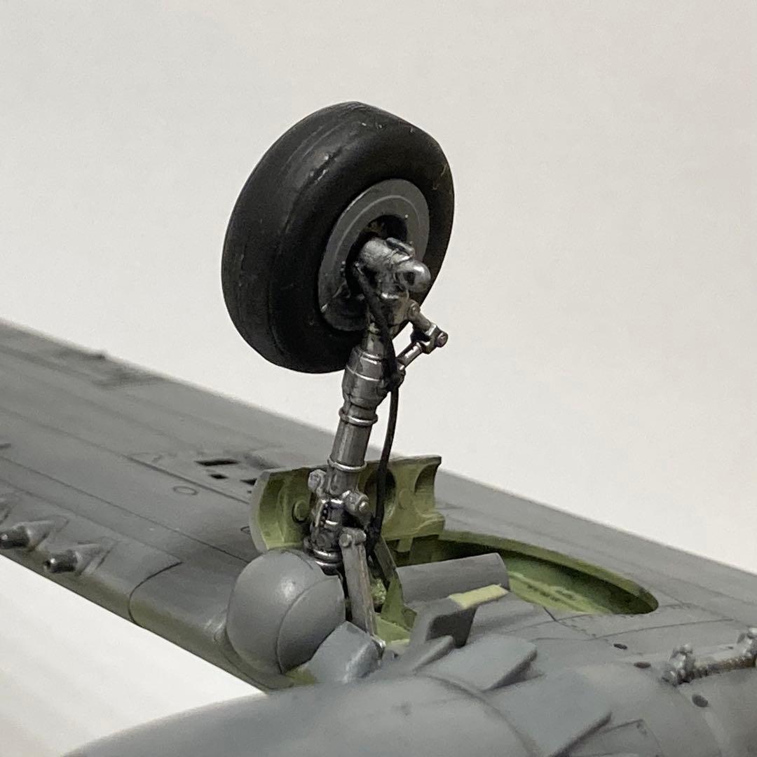 ムスタング/P-40E Warhawk (完成品)1/48 ハセガワ