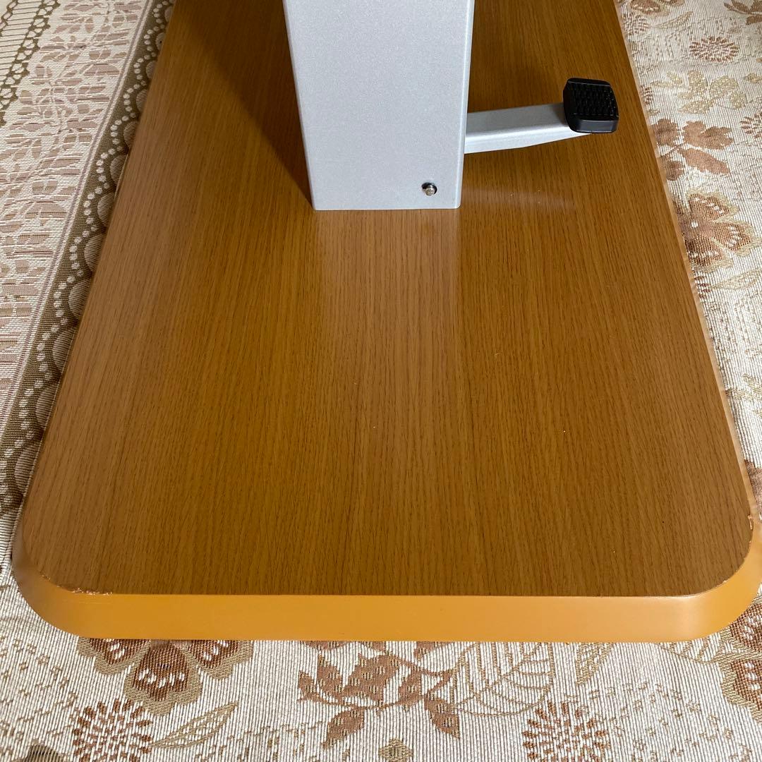 【ニトリ】＊天板きれい　昇降式ダイニング　リビングテーブル　天板シート付き