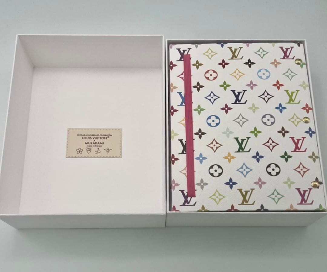 ルイヴィトン LV トレカ LOUIS VUITTON 村上隆 カード