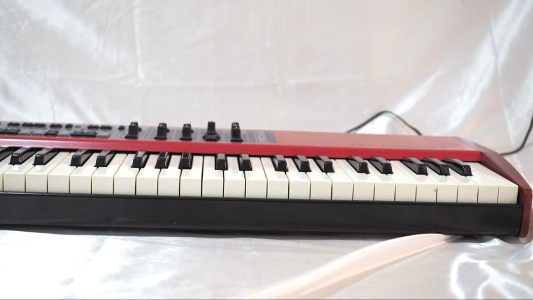 CLAVIA NORD ELECTRO 2 Sixty One シンセサイザー
