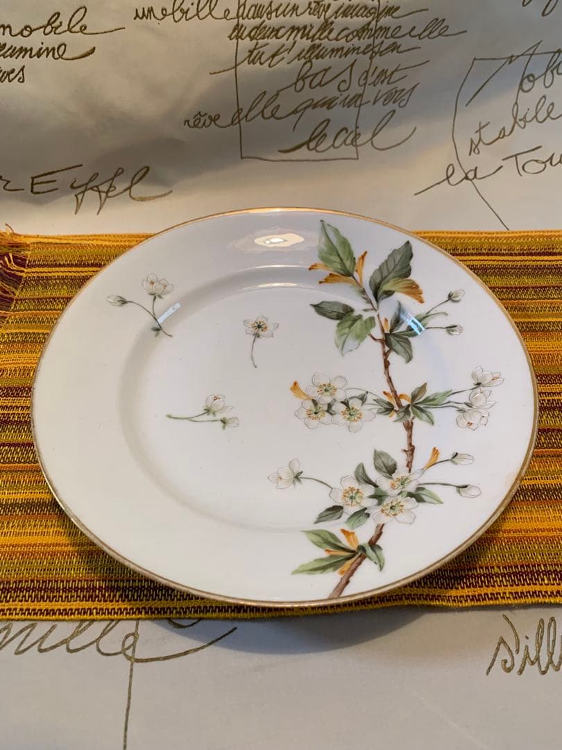 ロイヤルコペンハーゲン　レアな1870年アンティークの桜絵柄の絵皿！素敵です！