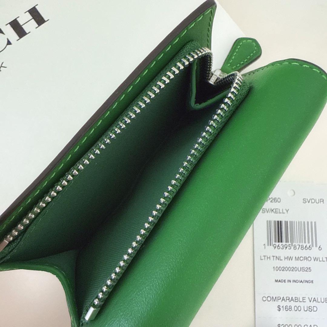 COACH コーチ　折り財布　ケリーグリーン　緑色　三つ折り財布　ミニウォレット