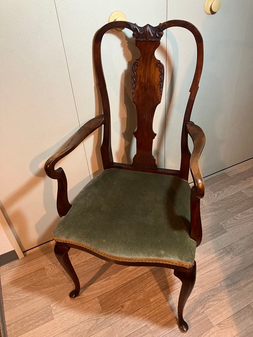 アンティーク木製アームチェア