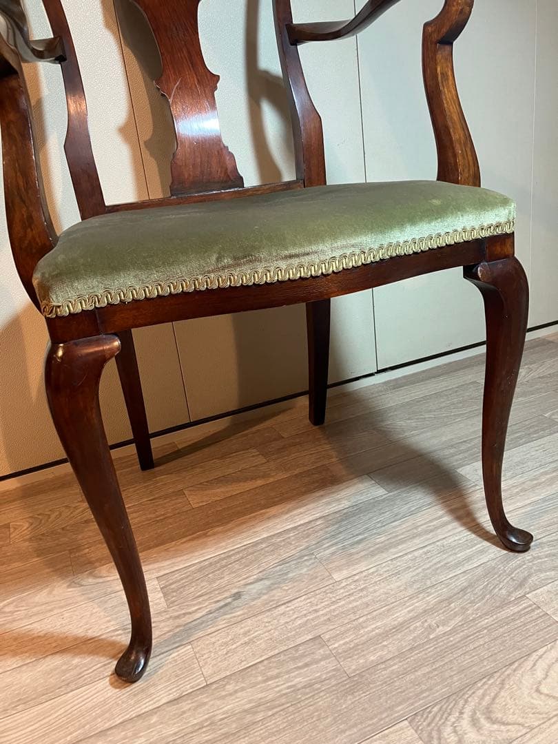 アンティーク木製アームチェア