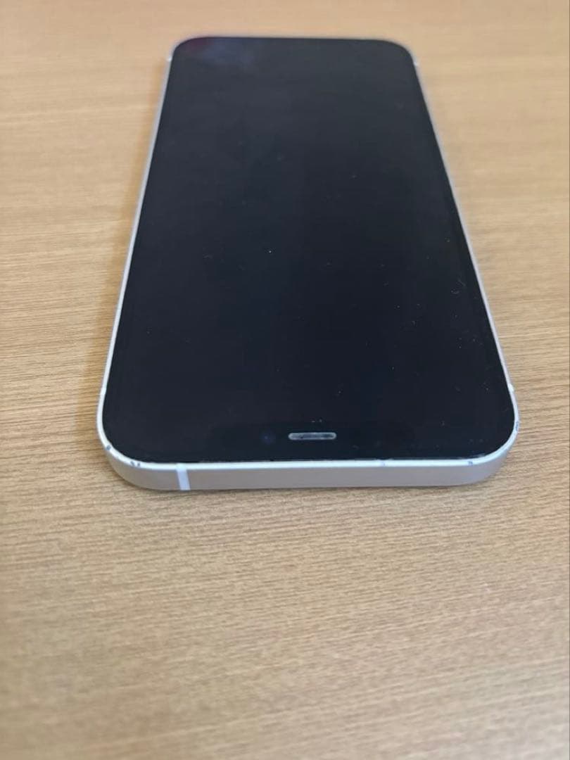 Apple iPhone 12 ホワイト 本体　スマホ SIMフリー