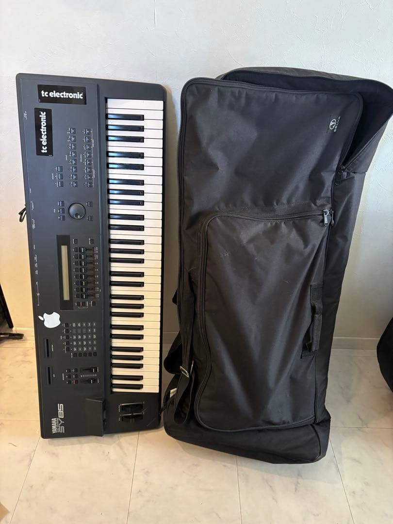 YAMAHA ヤマハ SY85 シンセサイザー 61鍵 ソフトケース付