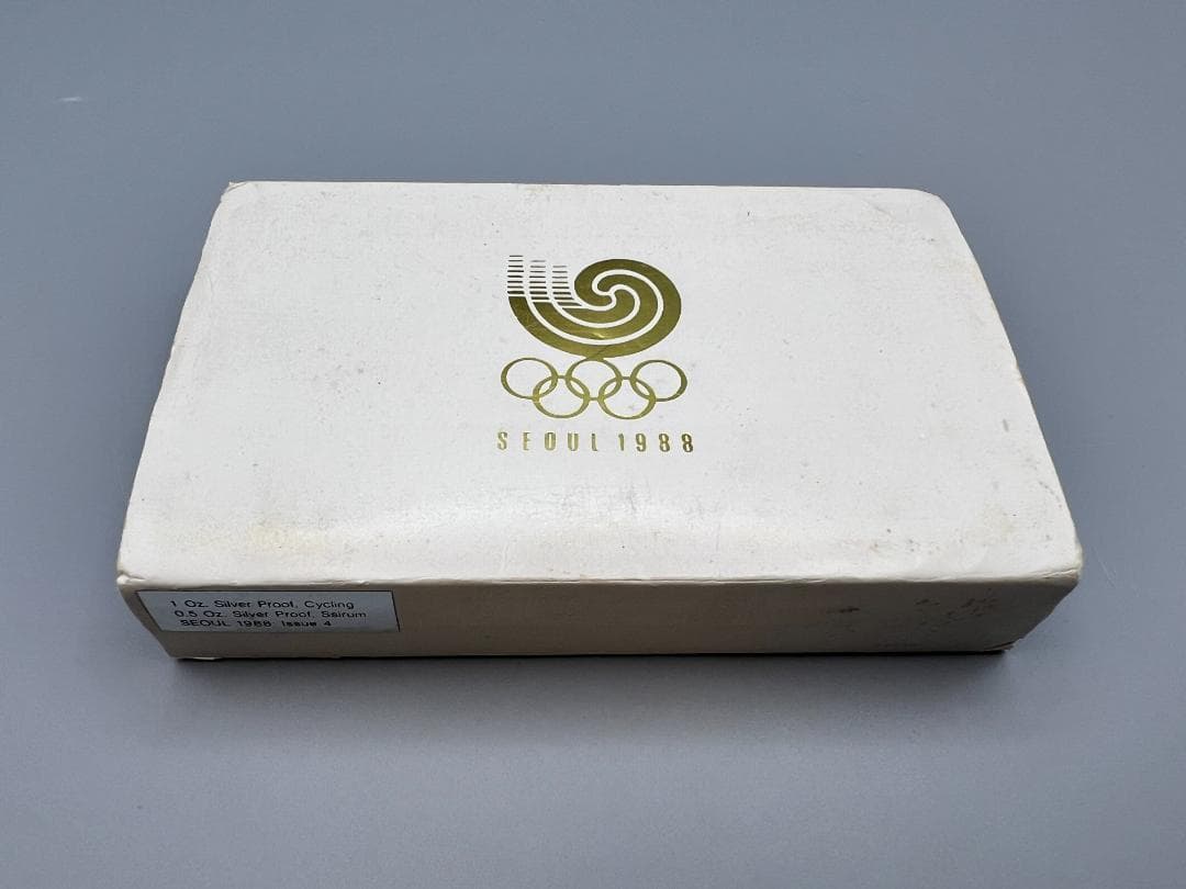 1988年 ソウルオリンピック 記念銀貨 2枚セット　重量約59ｇ(ケース込)