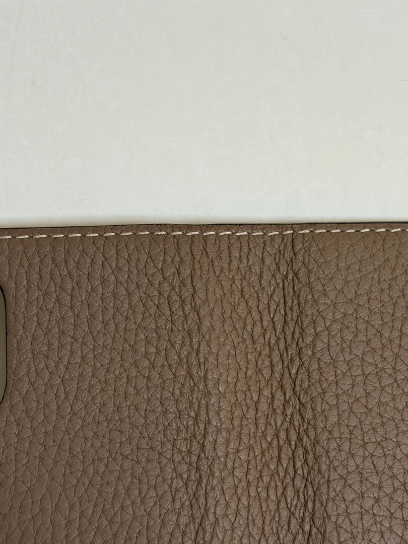 BONAVENTURA iPhone15ダイアリーケースシュリンクレザーエトープ