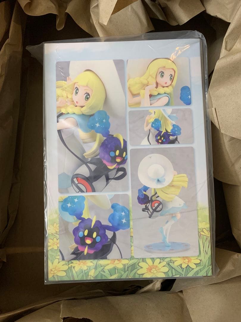 【未開封】リーリエ＆コスモッグ フィギュア