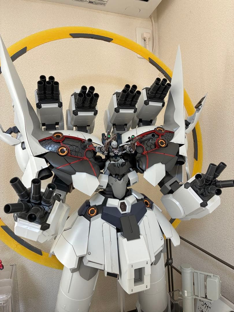 HG 1/144 llネオ・ジオング（ナラティブVer.) サイコシャード