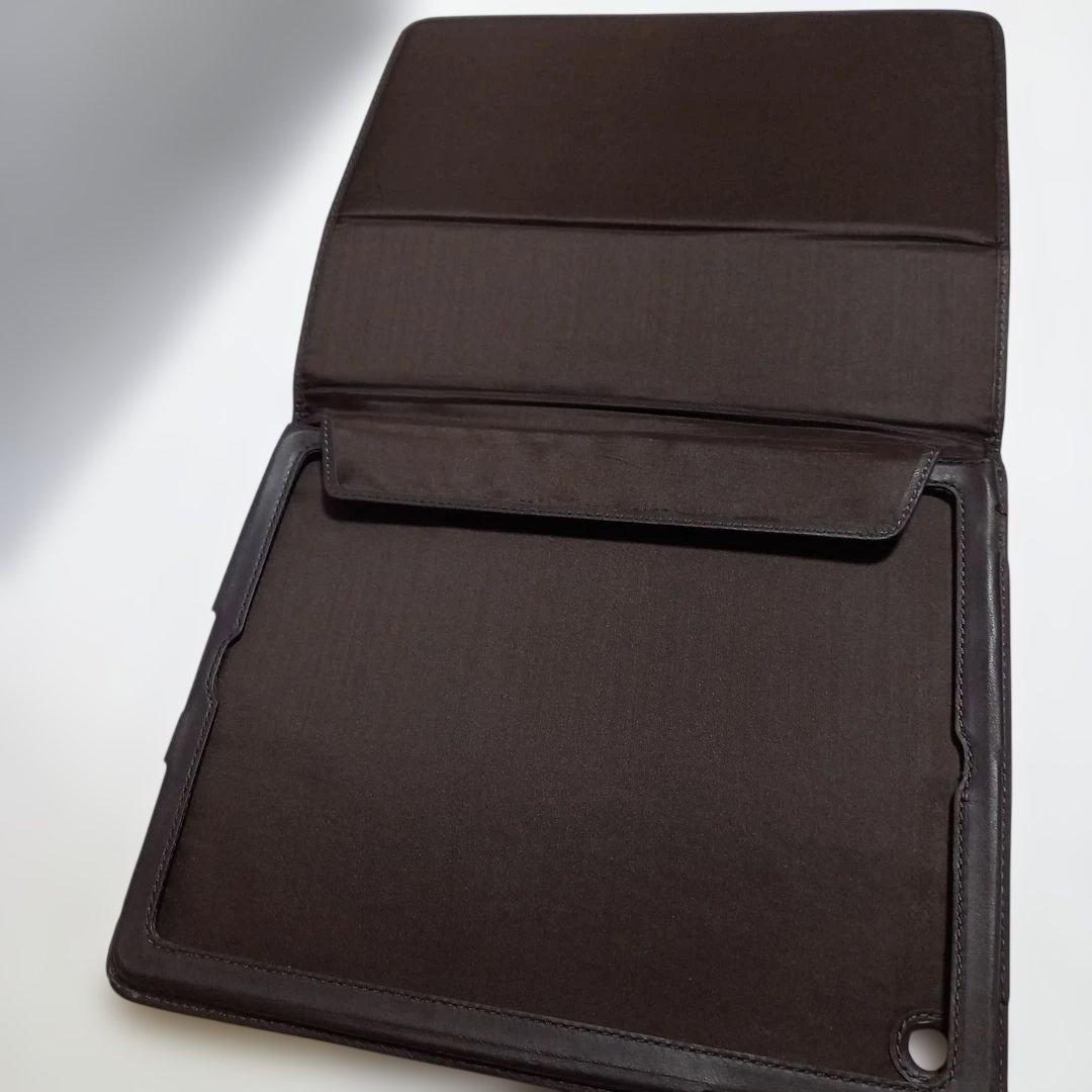 (美品) COACH iPadケース シグネチャー柄 ブラウン