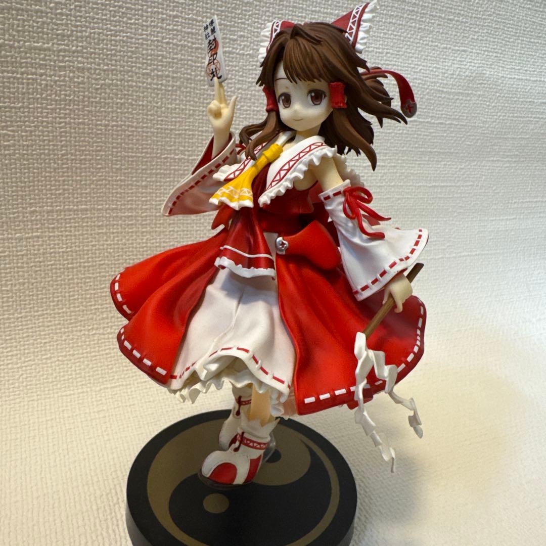 キューズQ 博麗霊夢 東方香霖堂版　フィギュア