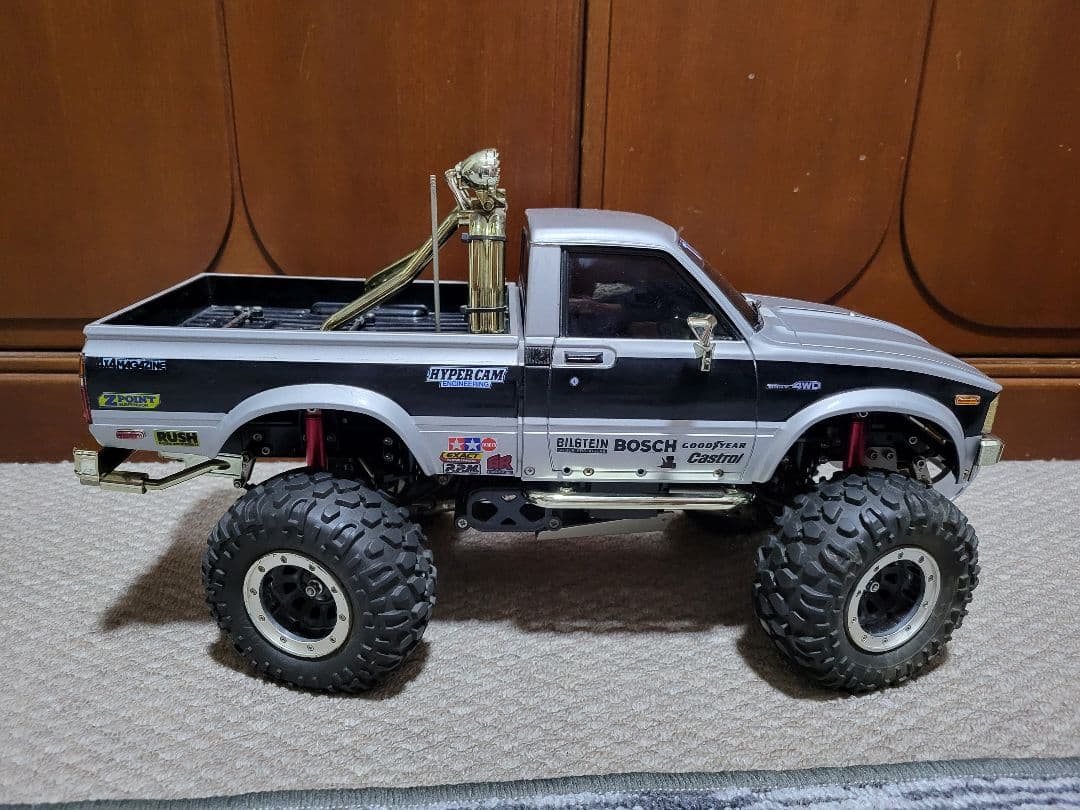 タミヤRCカー1/10トヨタハイラックスハイリフトMFC-02フルオペプロポ付き