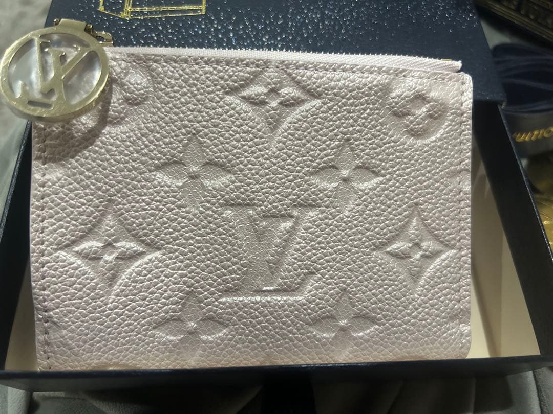 LOUIS VUITTON ポルトフォイユ・リサ 財布