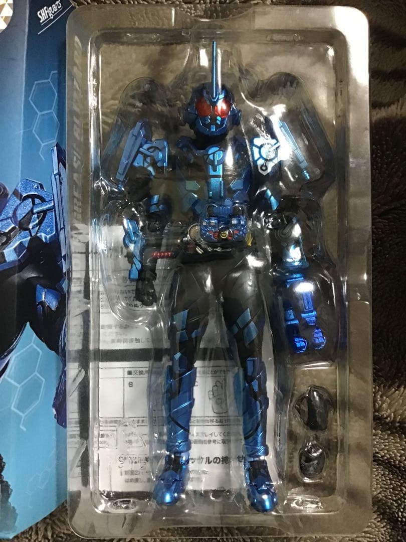 【メルカリ便 発送】S.H.Figuarts 仮面ライダーグリスブリザード