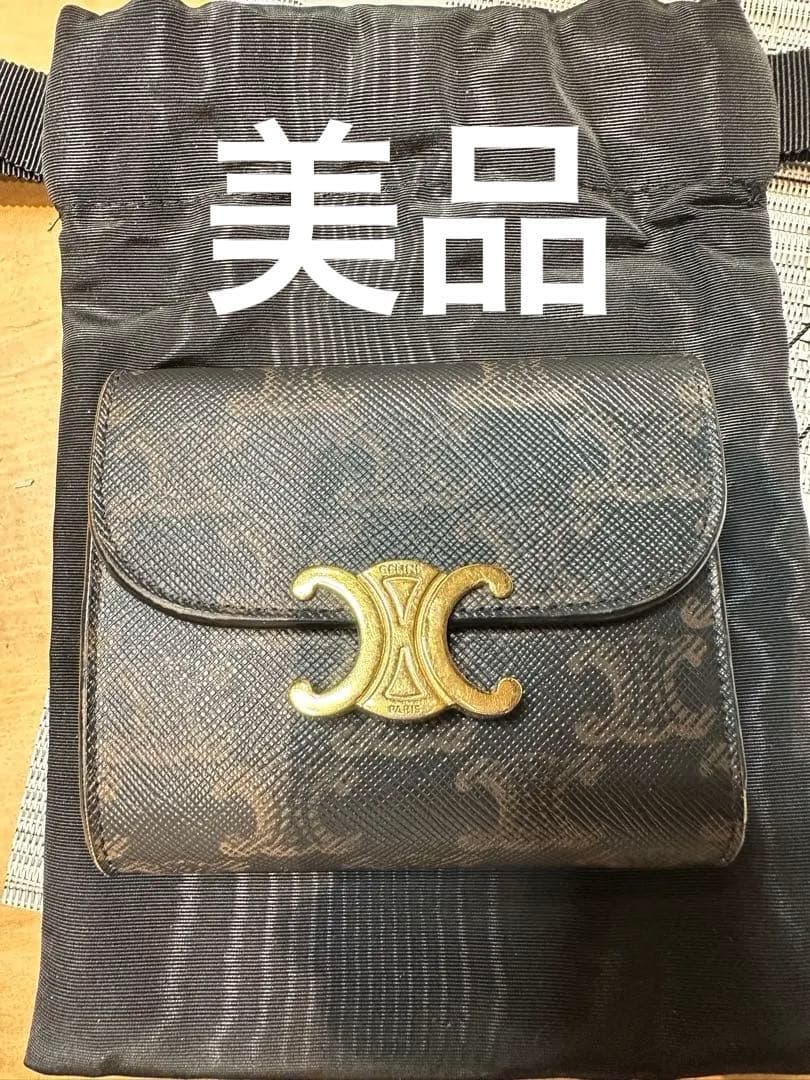 即購入OK CELINEセリーヌ モノグラム三つ折り財布
