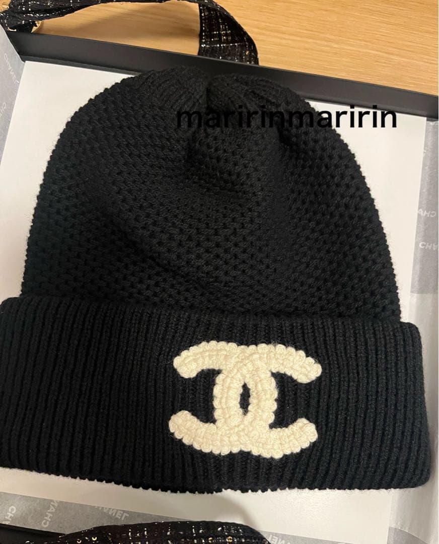 CHANEL 大人気　入荷困難　ニット帽　ブラック　ホリデーラッピング