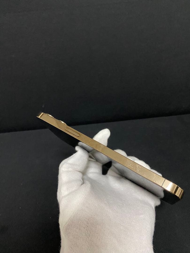 iphone 12 pro max ゴールド　256gb.