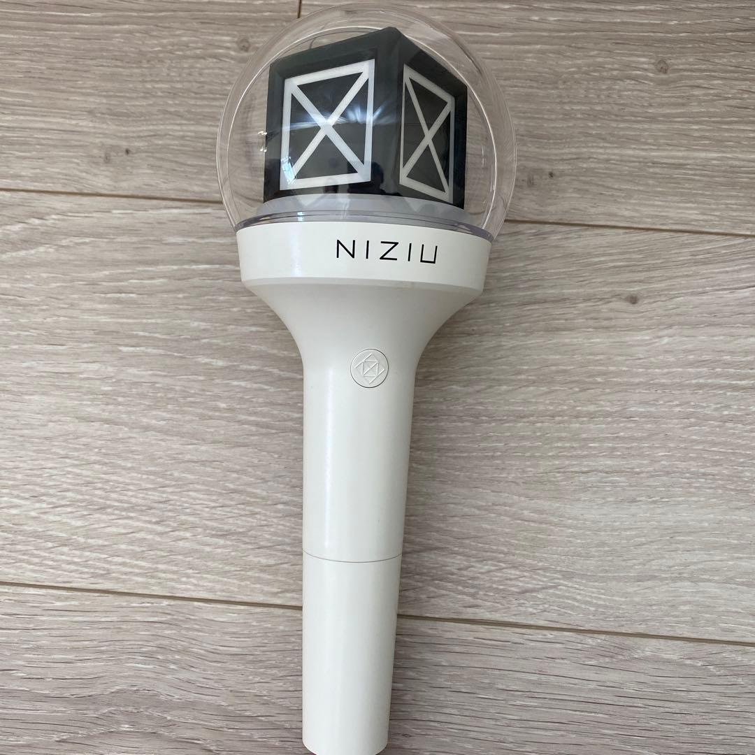 NIZIUペンライト