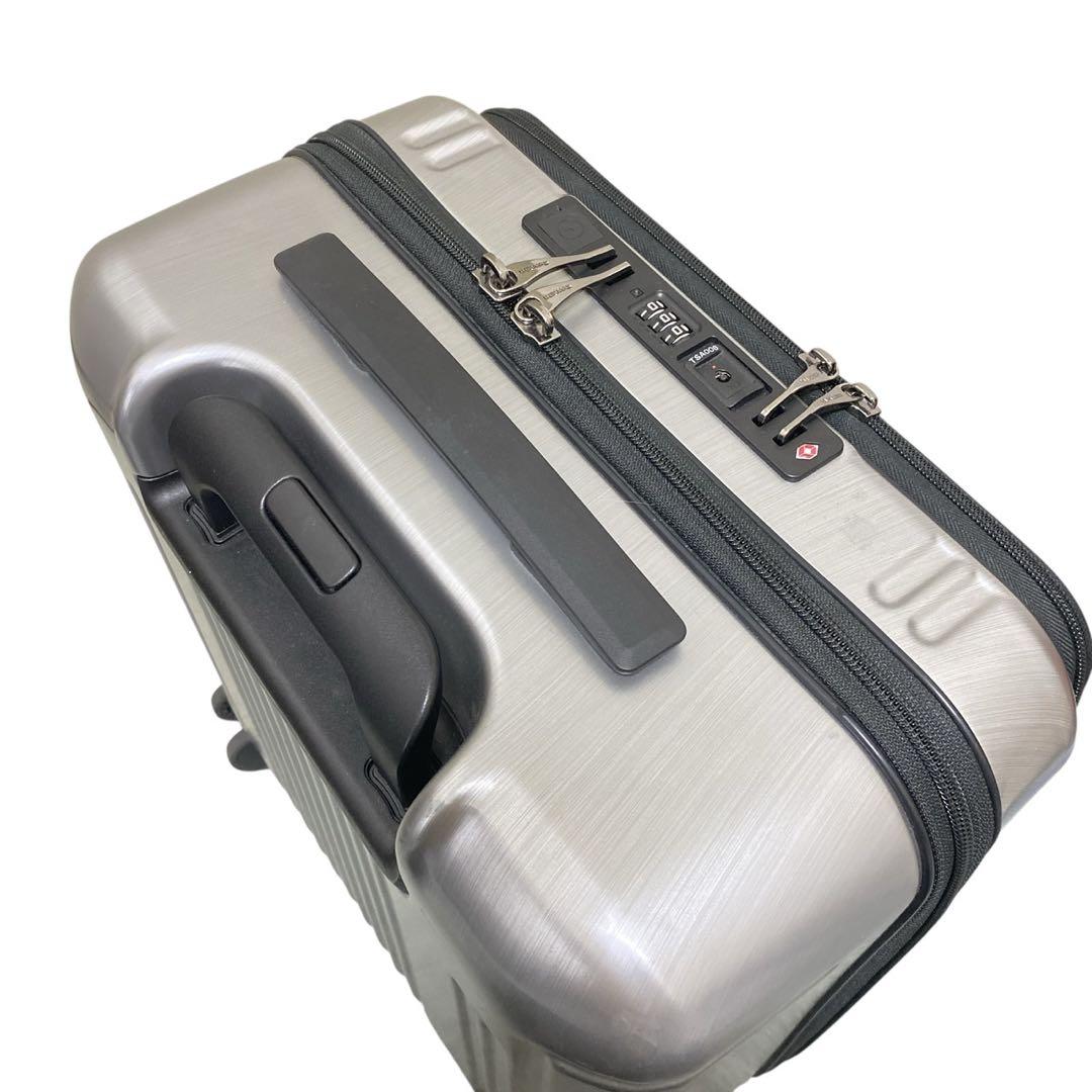 BERMAS INTER CITY フロントオープンスクエア4輪33L 39cm