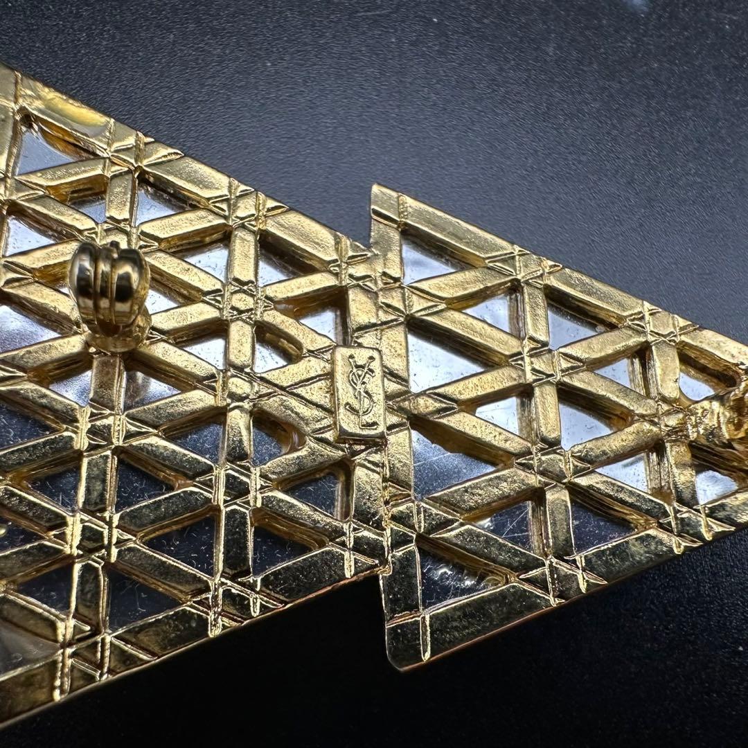 極美品✨　YSL　イヴ・サンローラン　ブローチ　カラーストーン　108