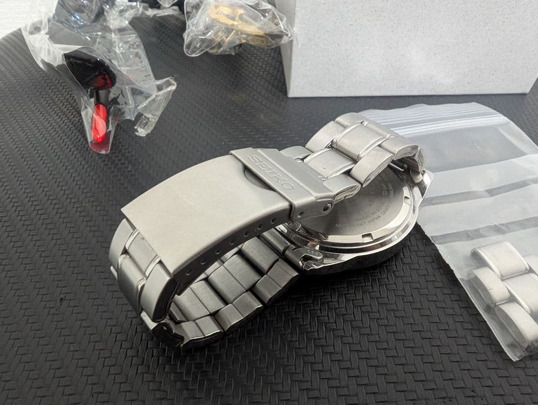 SEIKO クロノグラフ 腕時計 ブラック 稼働品　美品