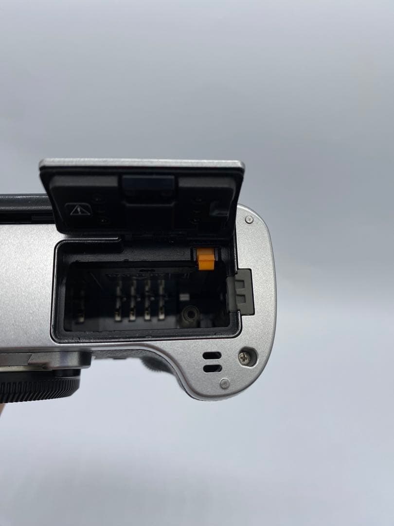 Fujifilm X-T3 ミラーレス一眼 本体と付属品