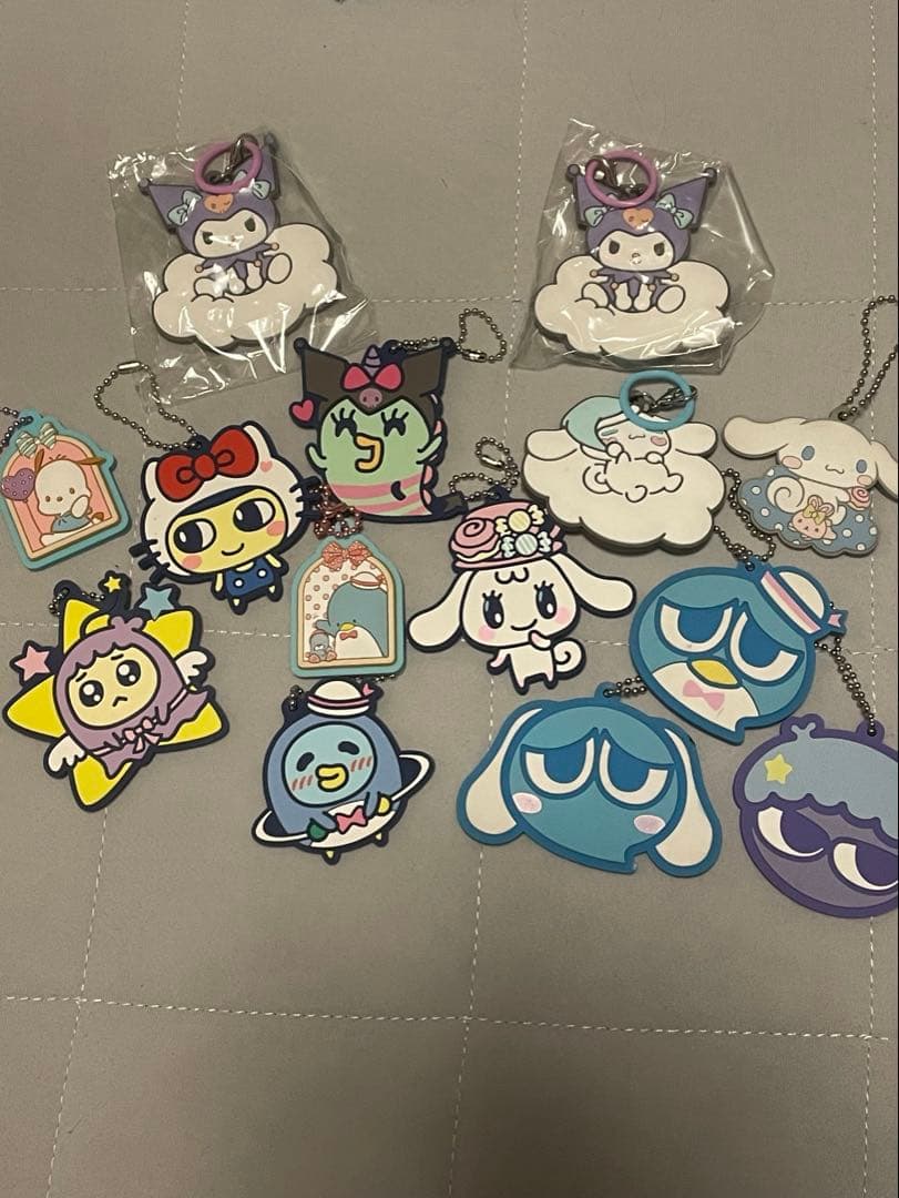 サンリオキャラクター フィギュアとキーホルダーセット