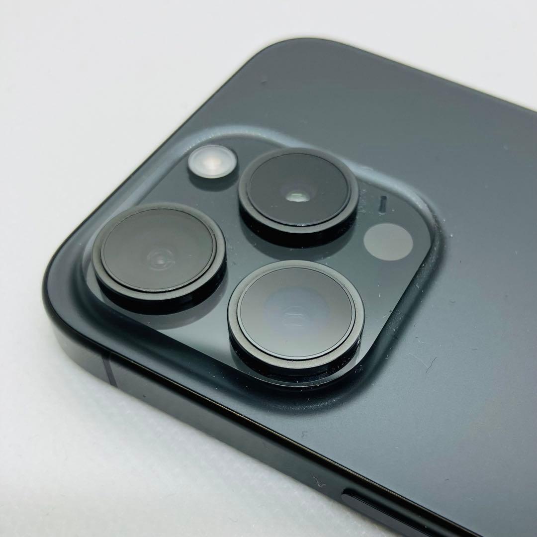 iPhone 15 Pro 256GB 美品 SIMフリー ブラック