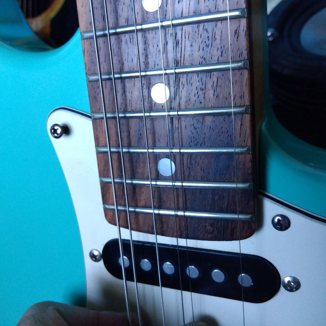 ストラト、 エレキギターエメラルドグリーン…値下げ！