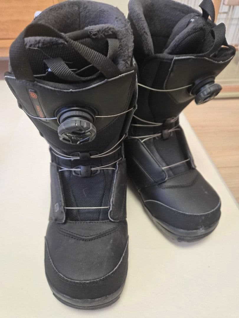 Salomon Faction スノーボードブーツ ブラック