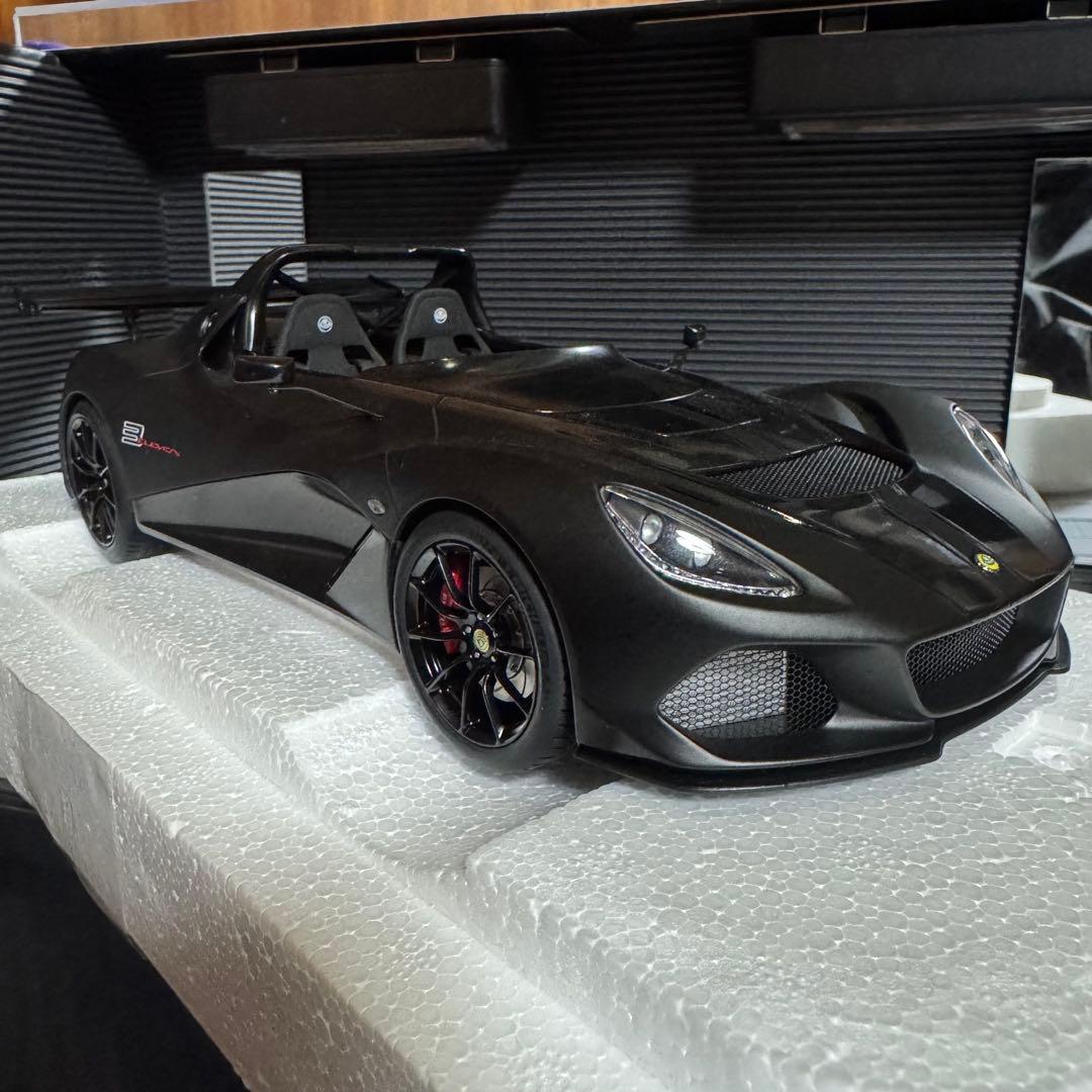 未展示品 オートアート1/18 Lotus 3-Eleven マットブラック