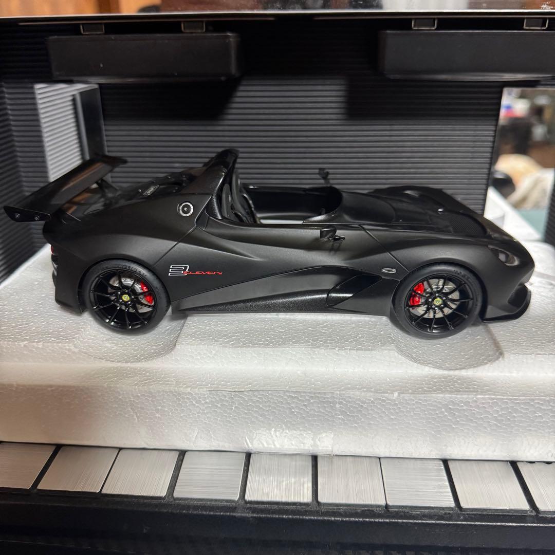 未展示品 オートアート1/18 Lotus 3-Eleven マットブラック