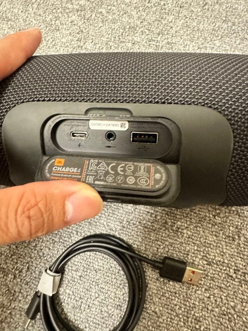 ワイヤレススピーカー