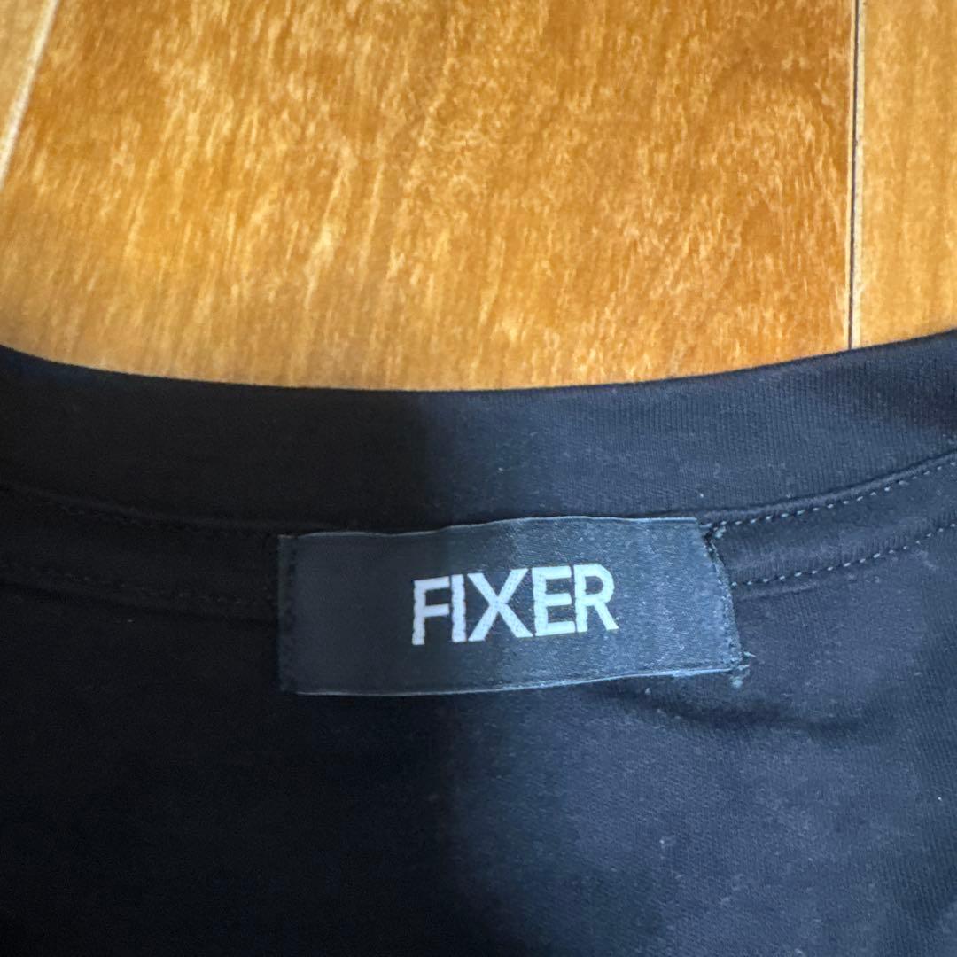 FIXER フィクサー　Tシャツ　黒　L 美品