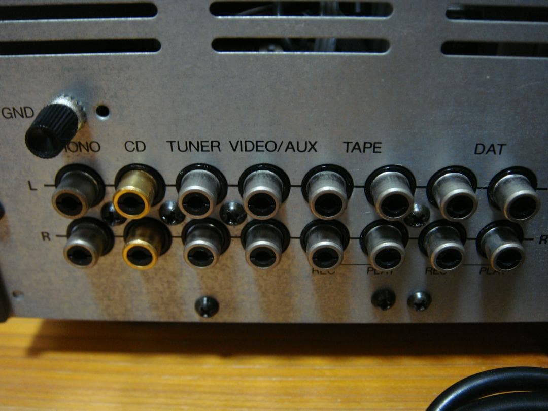 整備済 程度良 ONKYO オンキョー Integra A-812EX 取説付