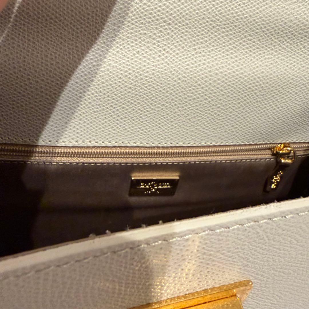 カルボッティ　ハンドバッグ　トゥモローランド