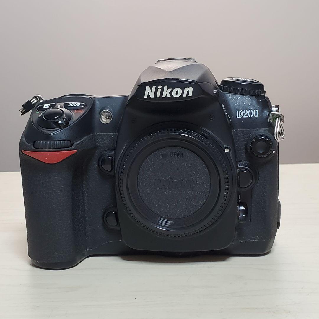 CCDセンサー 名機 Nikon D200 ショット数 約50,000回超