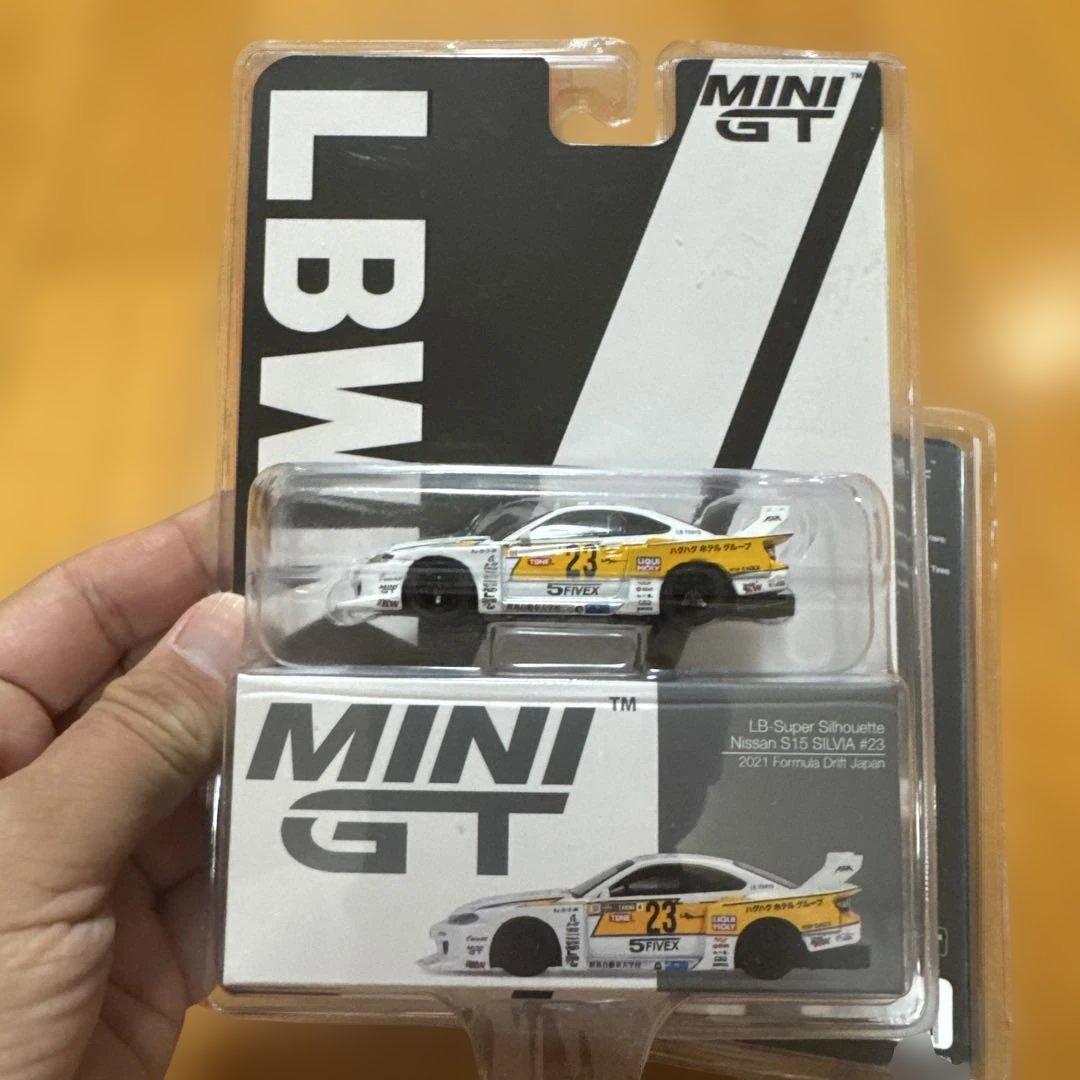 MINI GT 限定 日産LBWK S15 SILVIA シルビア 2台セット