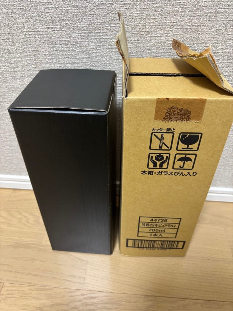 竹鶴 25年 紙箱